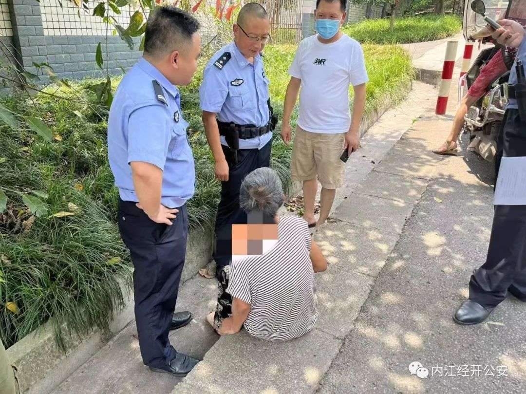ed350ccc77b9d9e21572c7ced4f701b.jpg 圖片